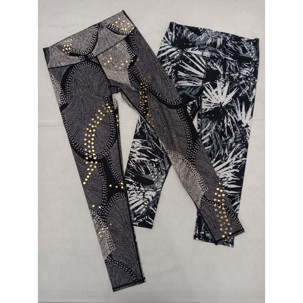 Fabletics Women's Leggings Set of 2 Black White Abstract Gold Dotted Capri‎ XS